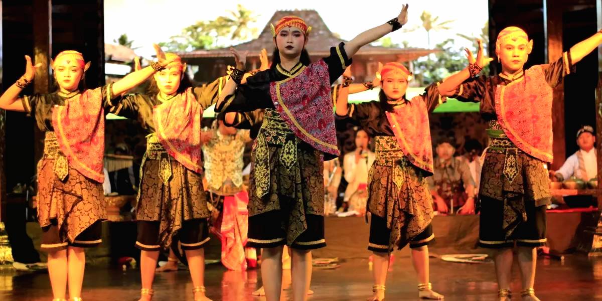 Budaya Lokal